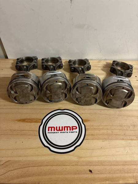 1999-2000 Mazda Miata NB1 Pistons and Rods BP4W