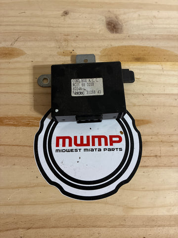 1999-2000 Mazda Miata NA Cruise Control ECU Computer Control Module NC11-66-320B