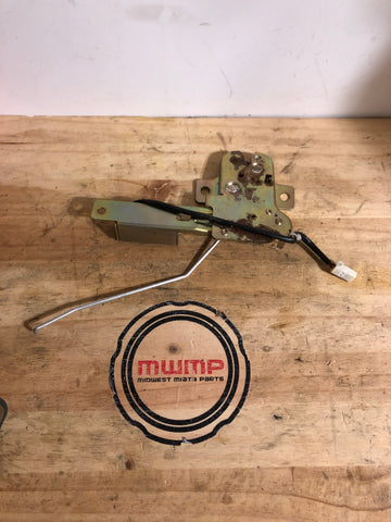 2001-2005 Mazda Miata Trunk Keyless Entry Latch and Rod NC88-56-820