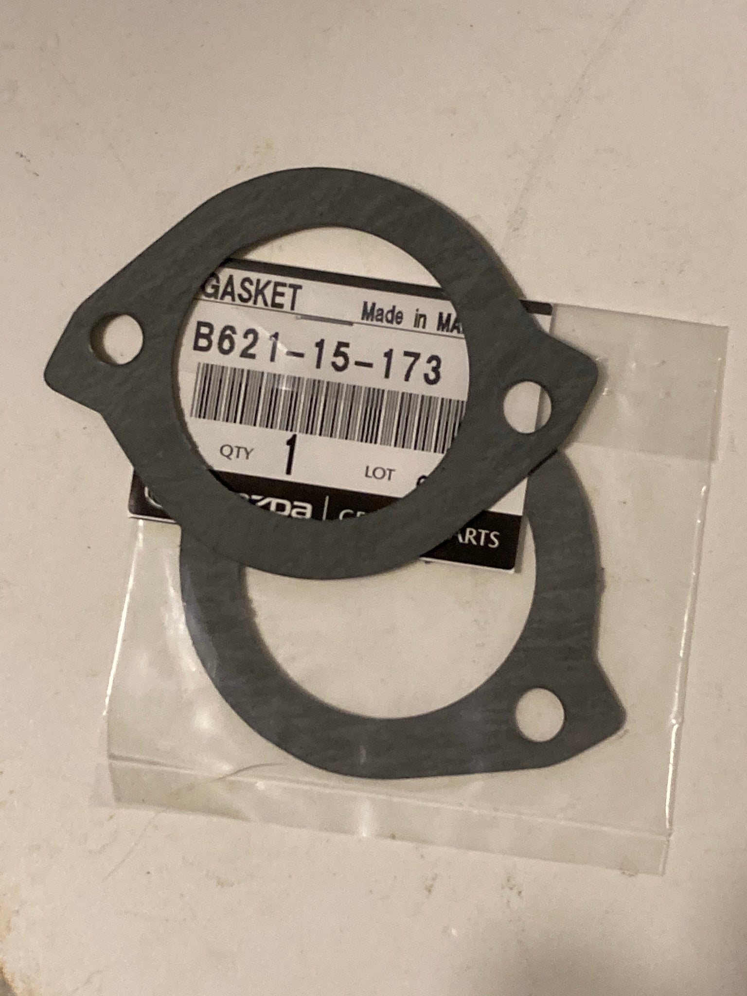 thumbnail image 2 of Genuine OEM Mazda BP6F-15-171A Thermostat For Miata (95-05) & Protege (95-01) - No Gasket 2 of 5